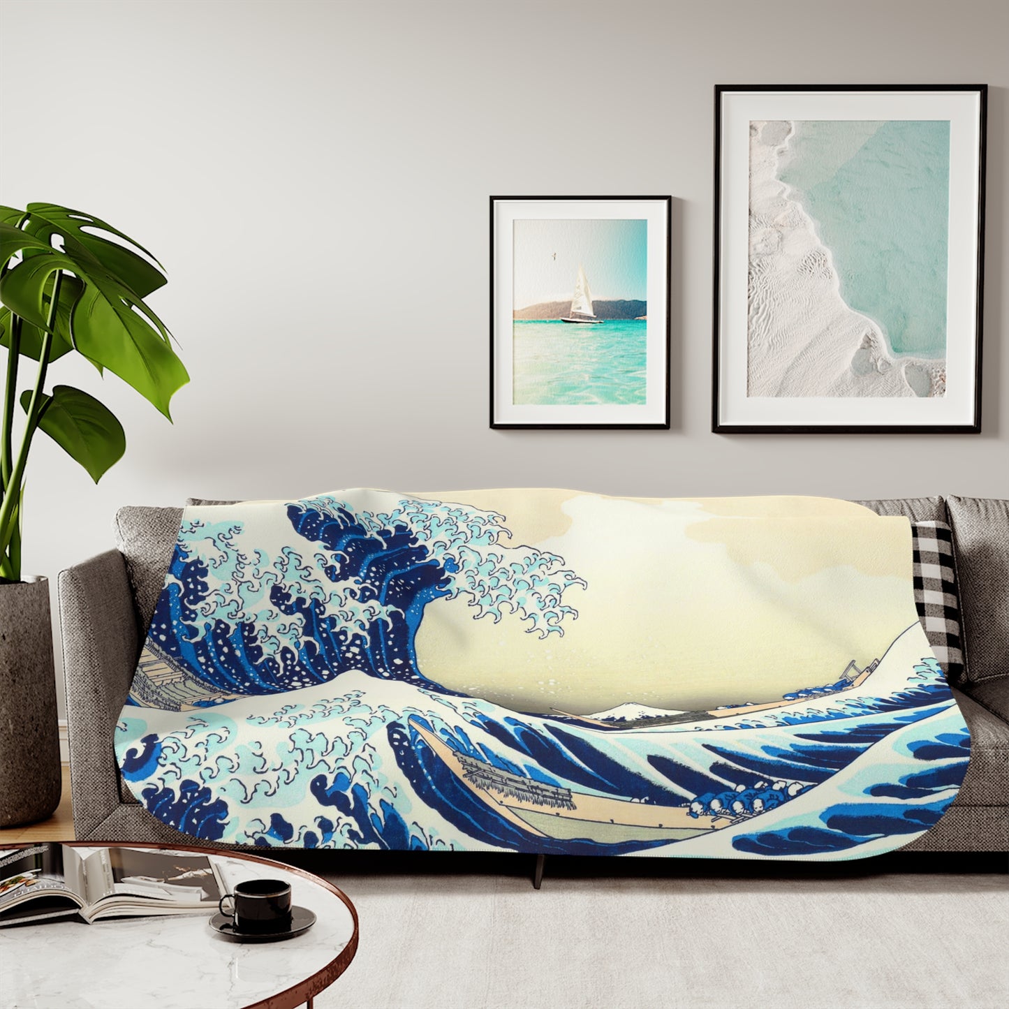 "The Great Wave" Sherpa Blanket - Cozy Japanese Art Throw